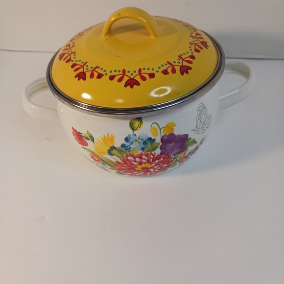 Pioneer woman 1Quart Floral Dutch oven pot - Picture 3 of 11